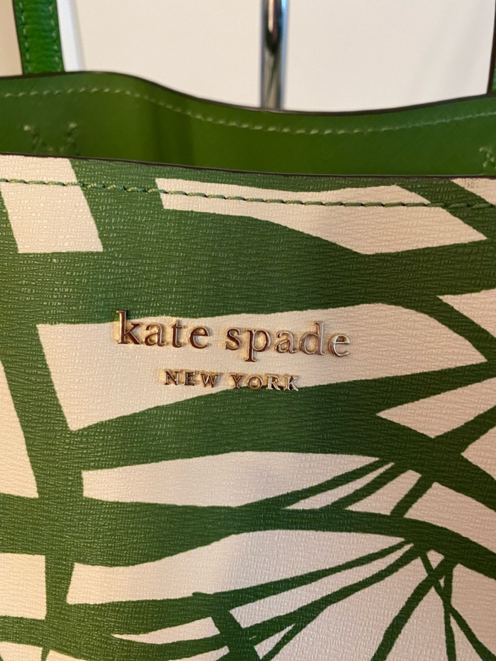 Kate Spade Large Tote - Picture 3 of 8